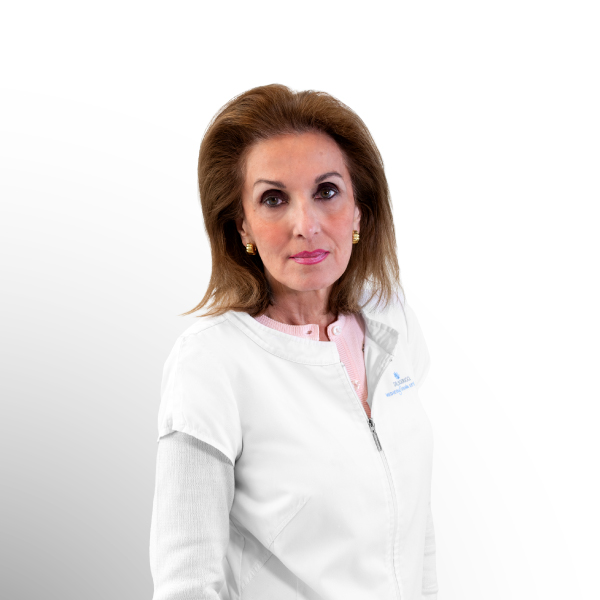 Marta Rodrigo, especialista en estética en Clínica Osten Sevilla